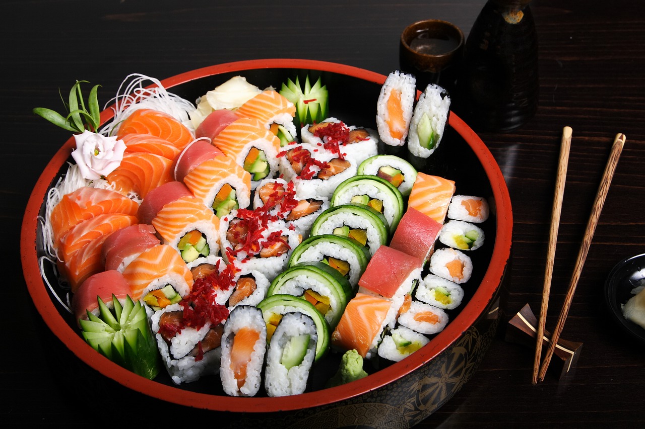 sushi, fish, food-5002639.jpg